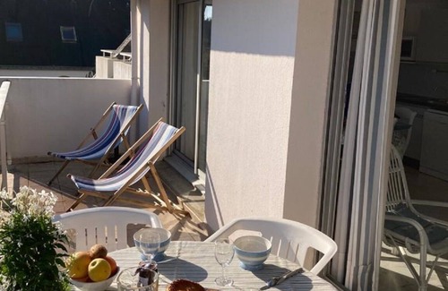 Carnac Apartment | Carnac - Appartement T3 vue sur Étang à 200m Plage Légénèse