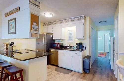 Carolina Beach Condo | Carolina Lake Beach Villas A-2 - Carolina Contentment