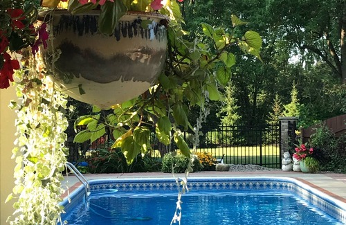 Crittenden House | Carols Country Inn Buffalo,NY