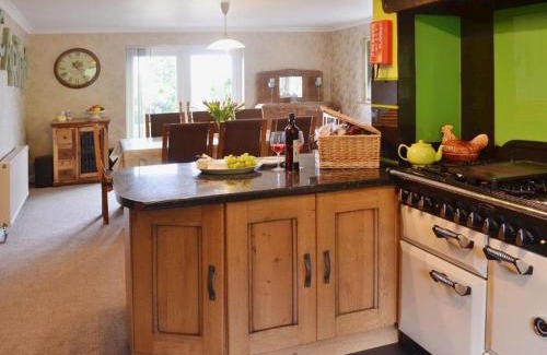 Gallt Y Foel House | Carreg Y Garth Isaf - Hot Tub Nr Zip World