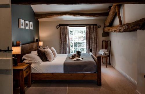 Settle House | Carrholme Cottage