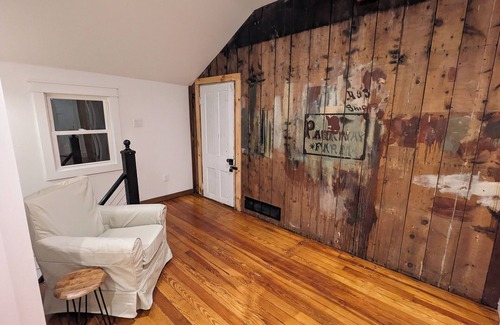 Goshen House | Carriage House Apartment Close to Legoland NY