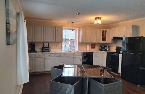 Coinjock House | Carrick Bend -Balcony View of ICW- Dog Friendly!