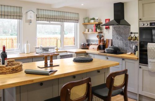 Llandwrog House | Carrog Y Coed Retreat