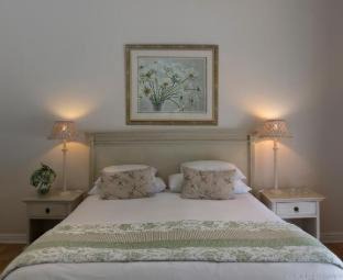 Summerstrand Bed & Breakfast | Carslogie House