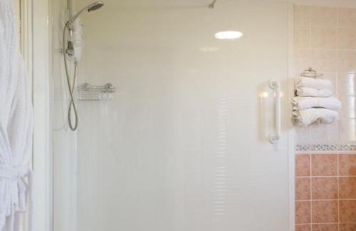Pembroke House | Carthouse Cottage