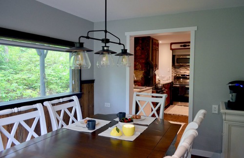 Canim Lake Cottage | Carver's Cottage - A Magical Cottage in the Woods, with WiFi