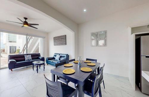 La Paloma House | Casa 12 - Playa Arcangel