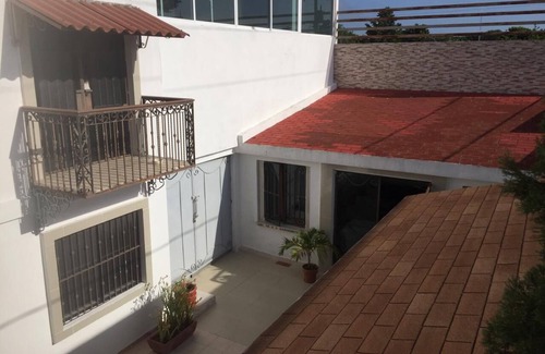 Xcumpich House | Casa 4 habitaciones 5 camas 4 baños en el norte de Mérida a 3 min plaza Galerias