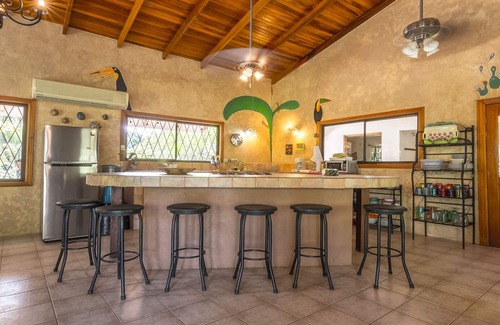 Esterillos House | Casa Abuela - Spectacular Rainforest Views