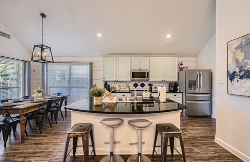 Fort Worth House | Casa Agave + 3BR Stylish Retreat + Fort Worth