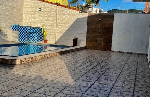 Jardim Virginia House | Casa Alto Padrão Enseada Guarujá. 50 Metros da Praia!