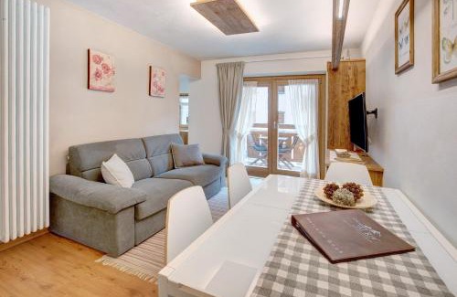 Isolaccia Apartment | Casa Al Rin Ski Bike and Wellness