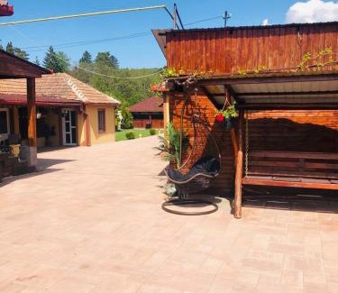 Hateg House | Casa Alexia