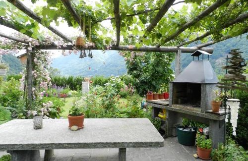 Aurigeno Apartment | CASA ALLA CASCATA House by the Waterfall and Garden of Senses