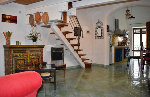Chiesa Nuova Apartment | Casa Alma - De Vivo Realty Positano