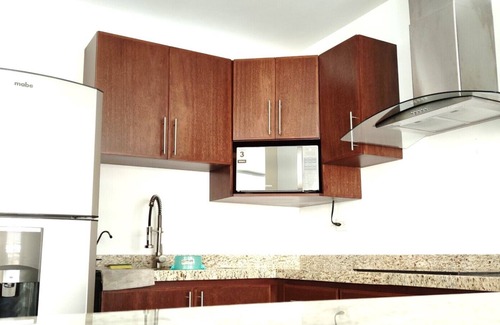 Cerritos House | Casa Almar