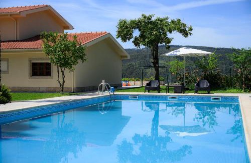 Povoa de Lanhoso House | Casa Alto da Ribeira - Alojamento local