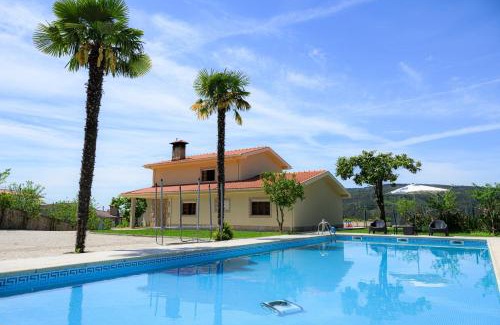 Povoa de Lanhoso House | Casa Alto da Ribeira - Alojamento local