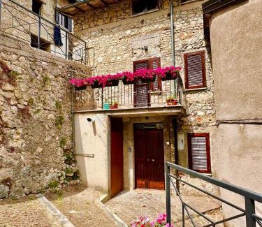 Quartiere XXIV Don Bosco Villa | Casa Altolaterra