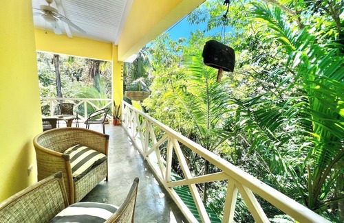 El Cerro House | Casa Amable by Ronny's place - Manuel Antonio
