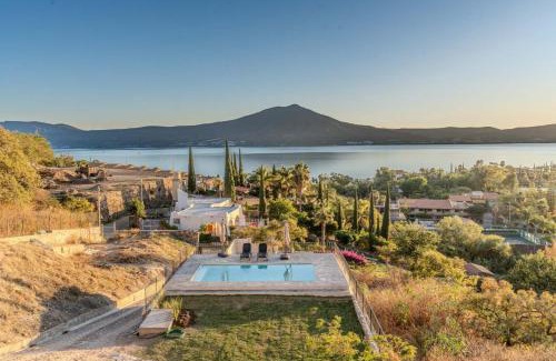 Raquet Club Villa | Casa Ambar Villa