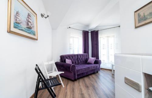 Sulina House | Casa Amina