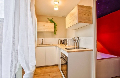 La Demi-Lune House | Casa amour - Balneo, cosy & relaxation