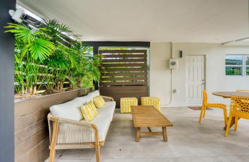 Miami Shores House | Casa Ana - Cozy space hot tub and large fenced yard