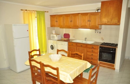 Atalaia Apartment | Casa Anabela - Beach Apartment