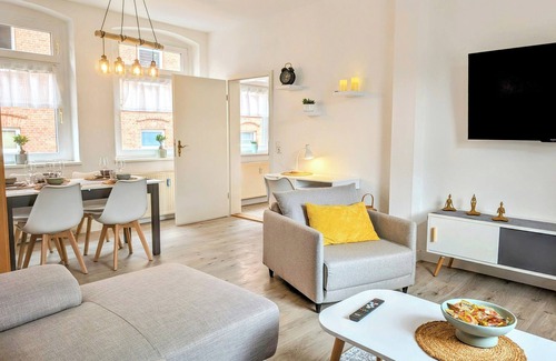 Magdeburg Apartment | CaSa Apartment Modern Vintage Parking/Amazon Prime/family-friendly apartment