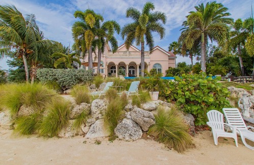 Cudjoe Key House | CASA AQUA - 16 Acre Open Water Spanish Style Casual Elegance