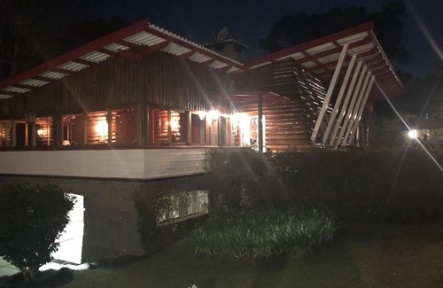 Alto da Boa Vista Cottage | Casa Athabaska - European charm