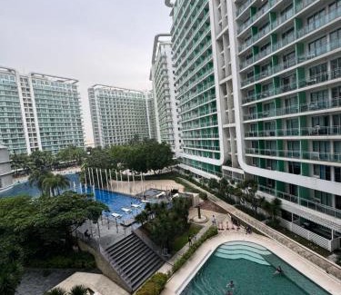 Pasay Resort | Casa Avisha at Azure urban resort
