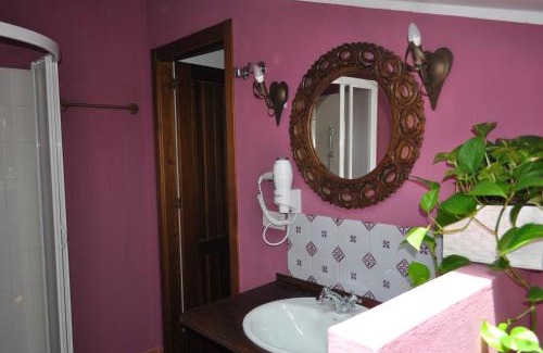 Alozaina House | Casa Azul