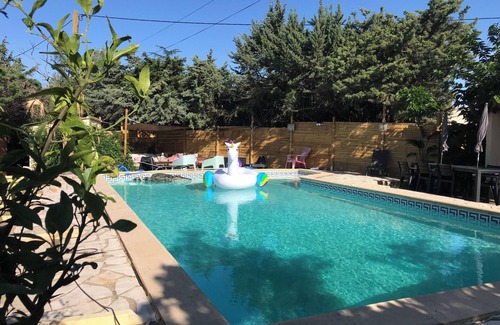Cuxac-dʼAude Villa | Casa Azul Grande Villa Idéal Vacances en Famille 14 Couchages