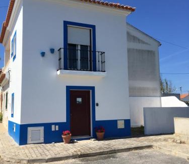 Almograve House | Casa Azul