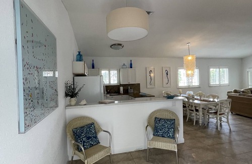 Alice Town Condo | Casa Azul welcomes you to a stunning ocean view condo steps away from the beach
