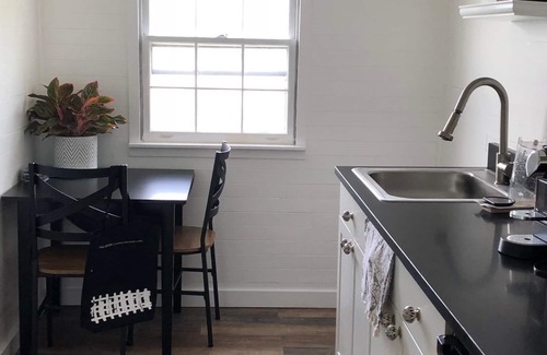 Hudson Apartment | Casa Bartolo, Your Oasis on the Hudson!