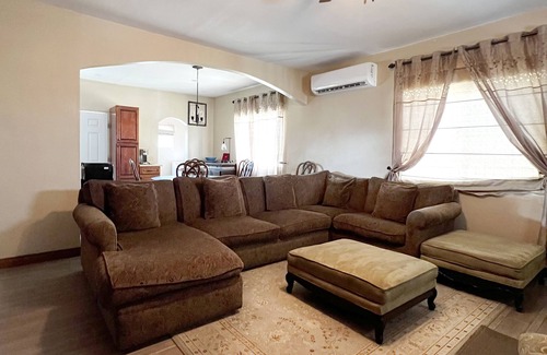Belama Phase 2 House | Casa Belize - Charming Modern 3 Bedroom House