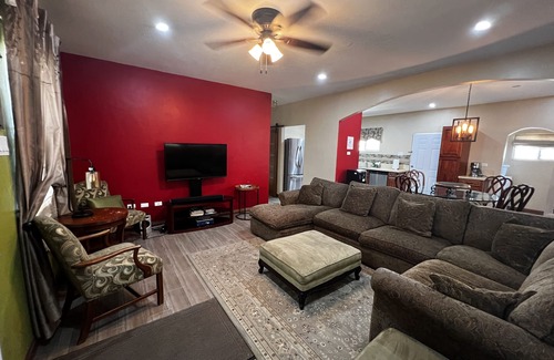 Belama Phase 2 House | Casa Belize - Charming Modern 3 Bedroom House