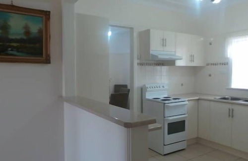South Tamworth House | Casa Bella -FREE Wi-Fi,GREAT LOCATION & AFFORDABLE