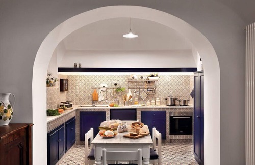 Sant'Agata sui Due Golfi Villa | Casa Bianca in the Heart of the Town, Daily Housekeeping & Concierge