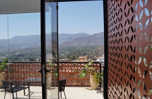 San Pedro House | Casa Bimali.nIncreíbles montañas rodeando este cómodo espacio pet-friendly.