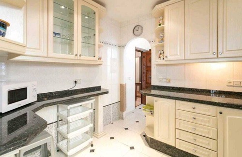 Cala Apartment | Casa Blanca 4, apartment right on the beach with fantastic views