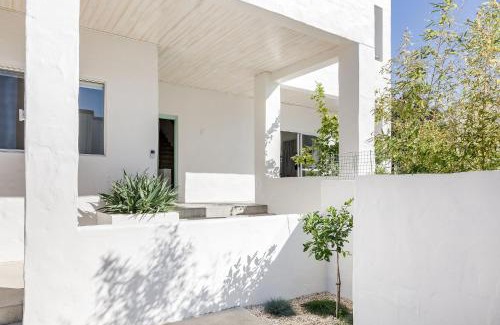 Dunsborough House | Casa Blanca