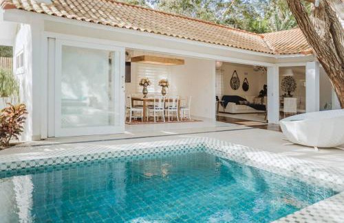 Village da Ferradura House | Casa Blanca Conforto Neoclásico, Búzios/RJ