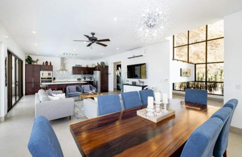 Playa Hermosa House | Casa Blanca
