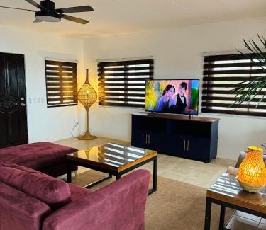 Puerto Galera House | Casa Blanca Puerto Galera