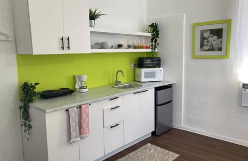 Miramar Apartment | Casa Blanca Upstairs loft · Private Tropical "Oasis" Miramar Studio